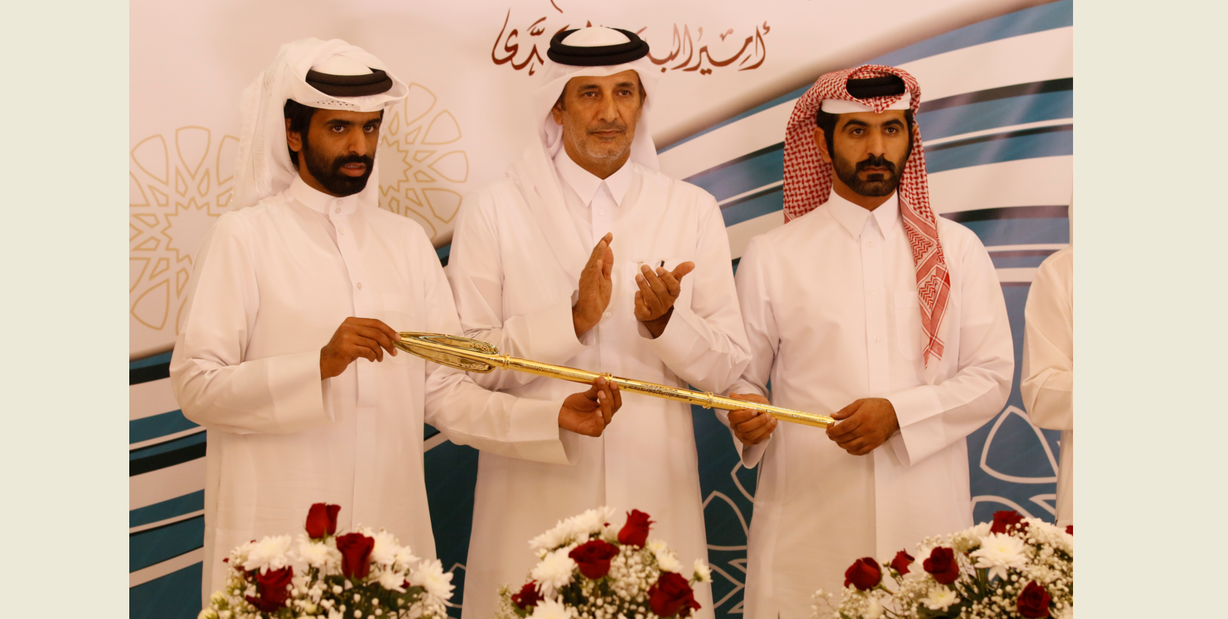 “عوايد” لهجن الشحانية تحلق بأقوى رموز اللقايا (شيوخ)